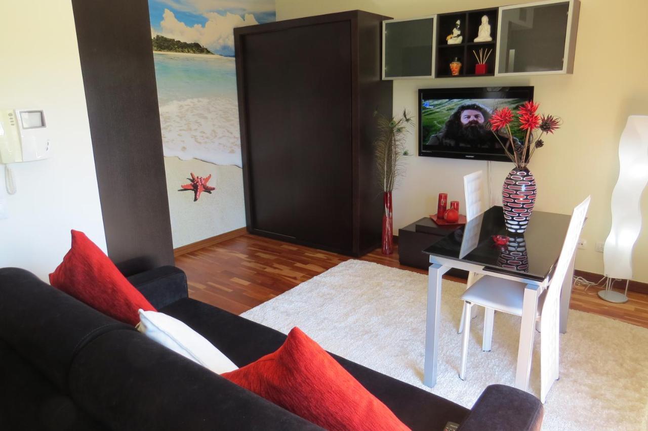 Estudio De Luxo Em Condominio Privado Com Piscina Viana do Castelo Esterno foto